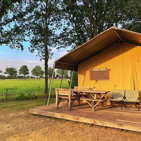 Uylkenshof Safaritenten En Natuurhuisjes Епе Екстериор снимка