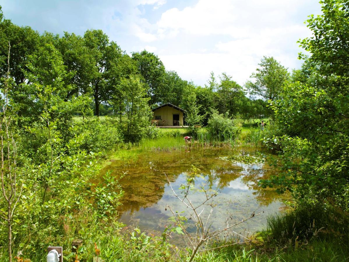 Uylkenshof Safaritenten En Natuurhuisjes Епе Екстериор снимка