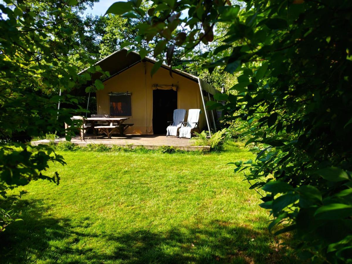 Uylkenshof Safaritenten En Natuurhuisjes Епе Екстериор снимка